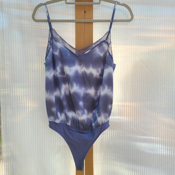 Abercrombie & Fitch Tops - Abercrombie And Fitch Tie-Dye Blue‎ Lace Trim Camisole Bodysuit